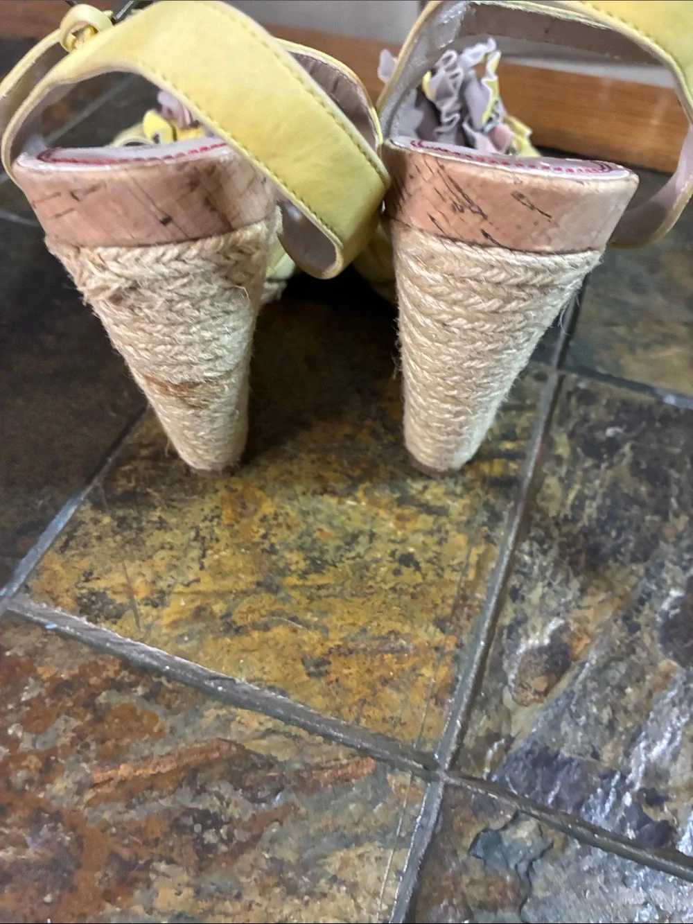 luxury rebel Yellow Floral Appliqué Slingback Heels SIZE 5 $5!$